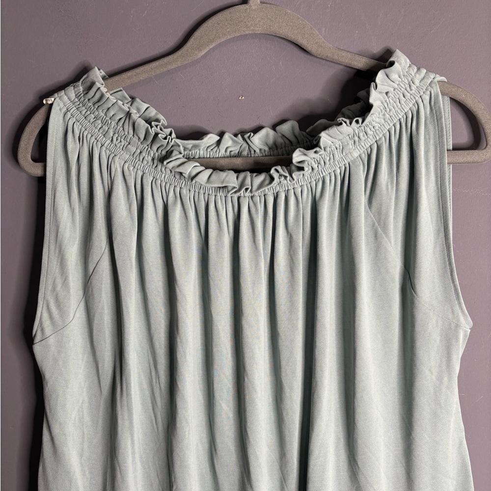 Lucky Brand Light Green Sleeveless Top With Ruffle Neckline Size Medium - Picture 3 of 6